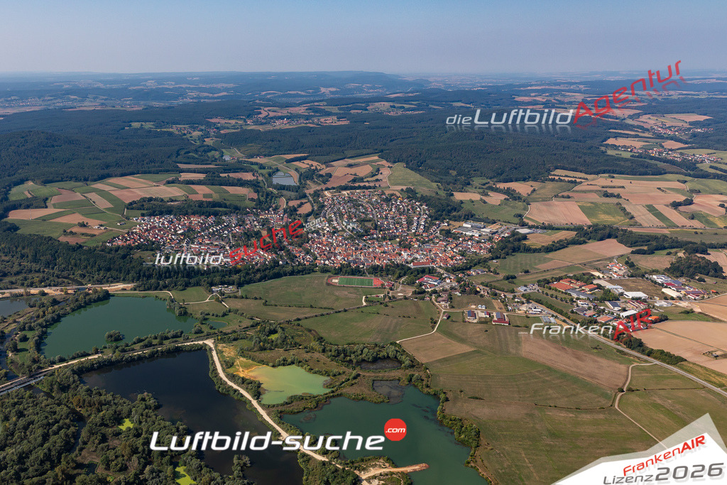 Das Luftbild der Stadt Baunach wurde 2019 vom Flugzeug heraus erstellt (keine Drohne) Aufnahmehöhe ca.400 Meter- hohe Auflösung- beste Druck-Qualität garantiert!