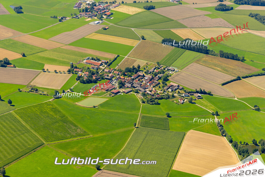 Das Luftbild zeigt : Schlattein Floß - Die Luftaufnahme wurde 2023 vom UL-Flugzeug aus erstellt ( keine Drohne ) - Hochauflösende Luftaufnahme - Für grossformatige Ausdrucke geeignet. Die Geschenkidee !Mit Lizenz und Bildrechte bestellbar