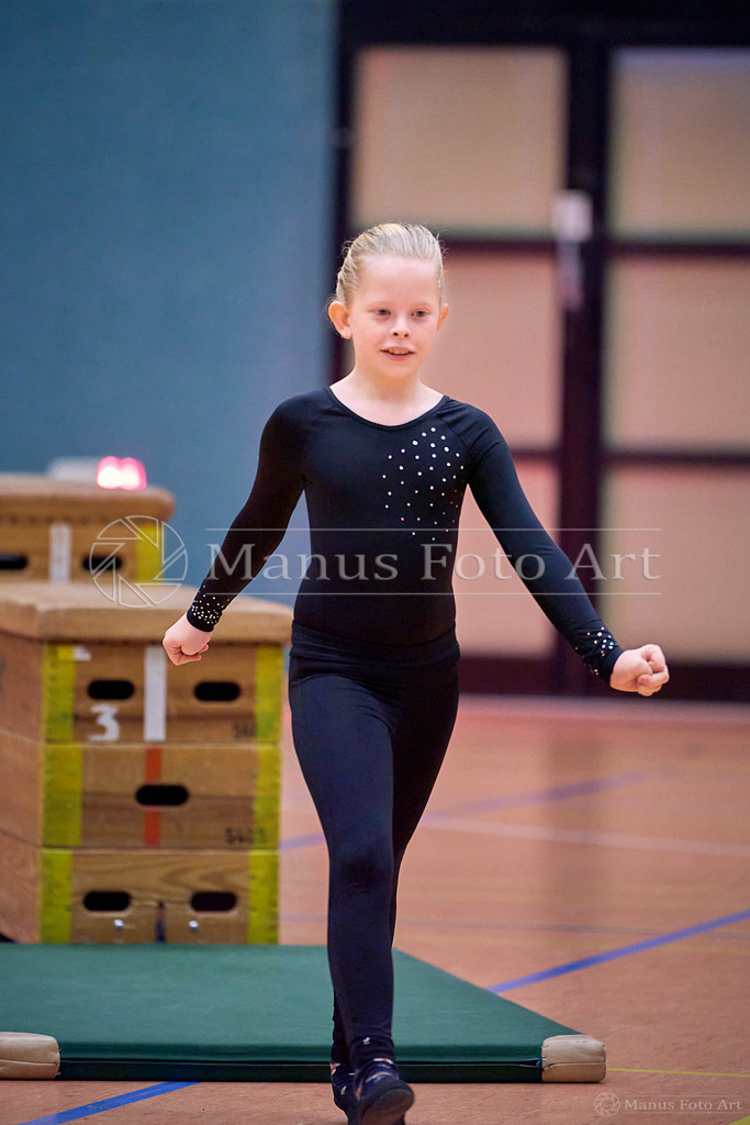 A-DSC01076 | Professionelle Sportfotografie in Hamburg, Schleswig-Holstein und Niedersachsen – spezialisiert auf Rhönrad, Geräteturnen, Leistungsturnen und rhythmische Sportgymnastik. Bundesweite Begleitung von Rhönrad-Events. Jetzt Sport-Fotos - Realisiert mit Pictrs.com