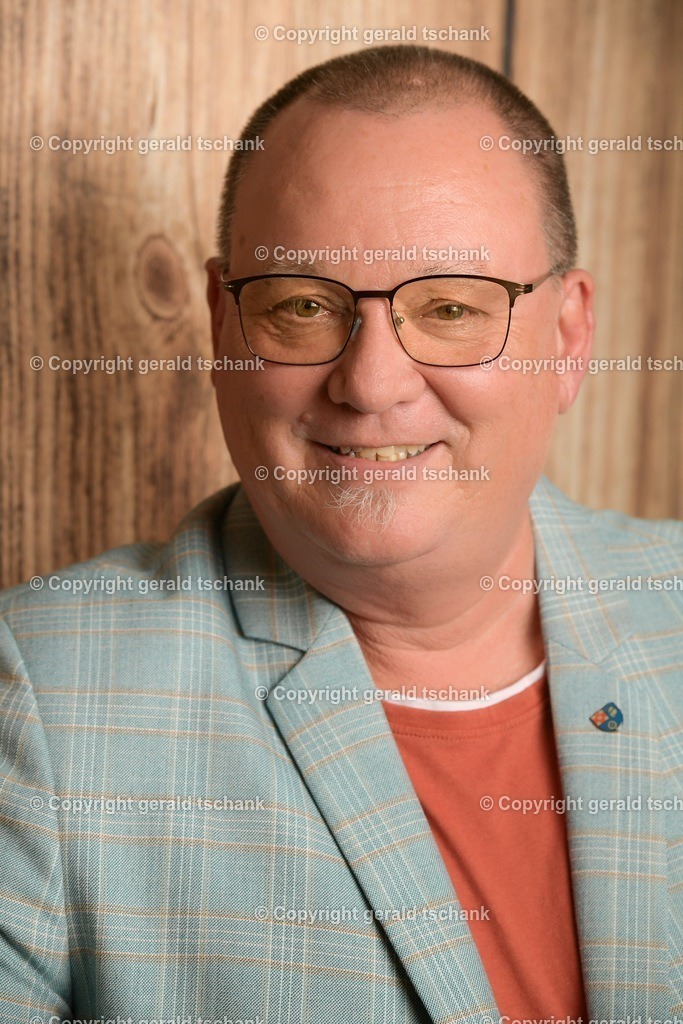 DSC_5364 | Wählen Sie hier bitte Ihr bestes Foto aus, mit diesem Bild wird Ihr Set produziert. Sollten Sie kein Bild wählen oder mehrere suchen wir das Beste aus!