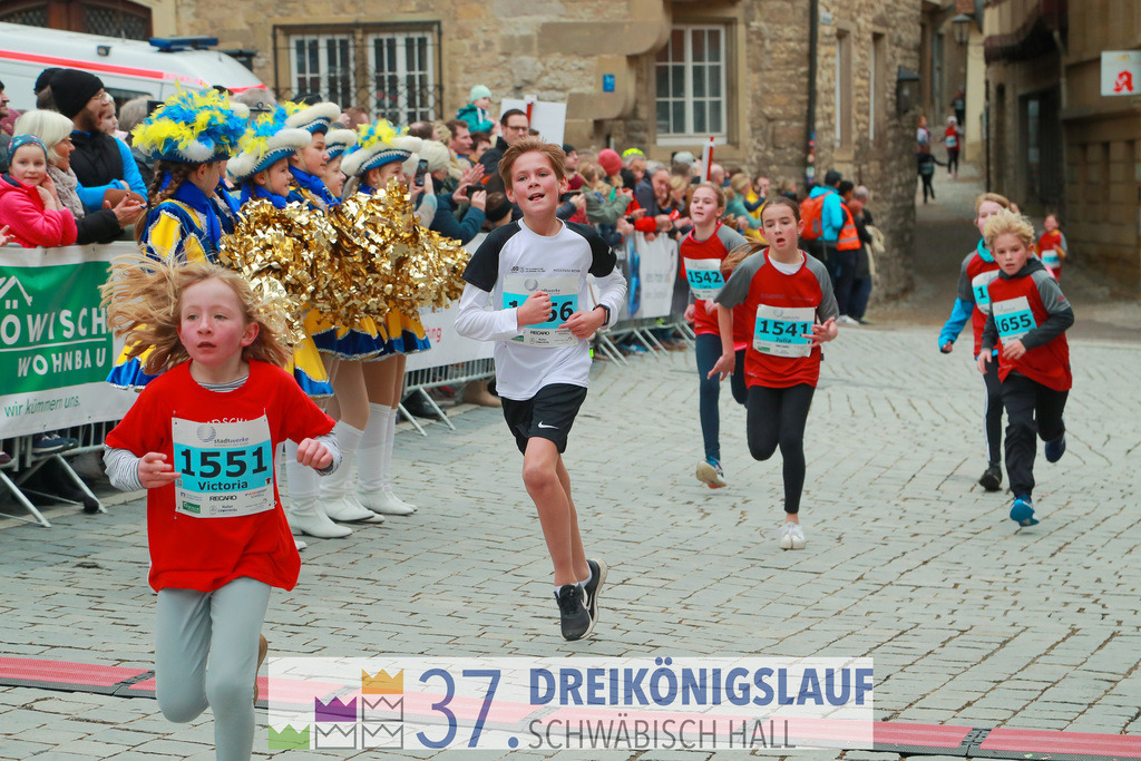 Stadtwerke Jugendlauf 1700m | 3 Koenigslauf 2023 - Realisiert mit Pictrs.com
