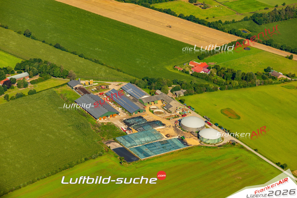 Luftbild der Stadt Westre - Das Luftbild wurde 2025 vom UL-Flugzeug heraus erstellt ( keine Drohnenaufnahme ) - Hochauflösende Luftaufnahme - für Wandbilder und großformatige Ausdrucke geeignet. Das besondere Geschenk!Hier alle&nbsp;Infos zur Lizenzierung der LuftaufnahmeWir fliegen auch dieses Jahr wieder in Ihre Region um Luftbilder zu erstellen.- Luftbild anfragen