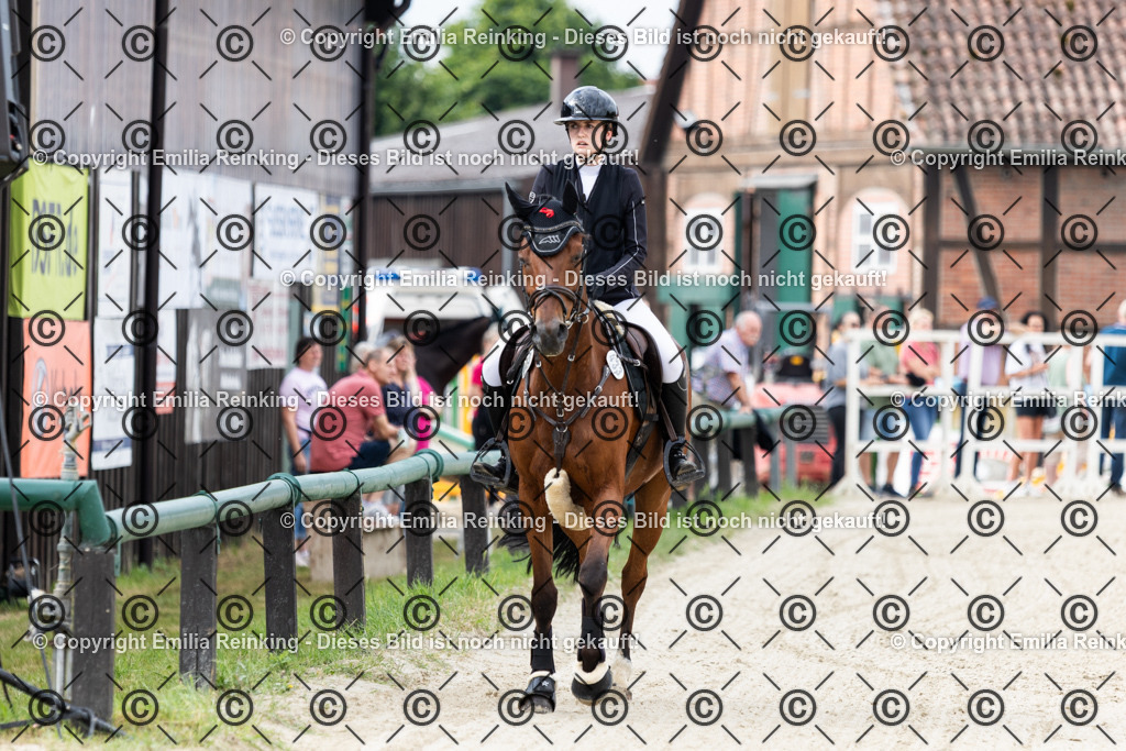 CL5A8290 | Emilia Reinking Fotografie - Realisiert mit Pictrs.com