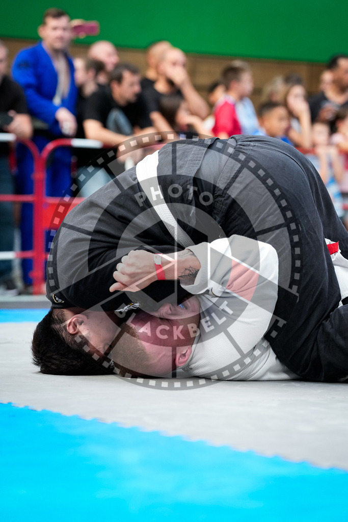 20250920PBB2126 | Athletes compete during the AJP Tour Hamburg International Jiu-Jitsu Championship, on September 20, 2025 in Hamburg, Germany. © Chiara Dazi / photoblackbelt