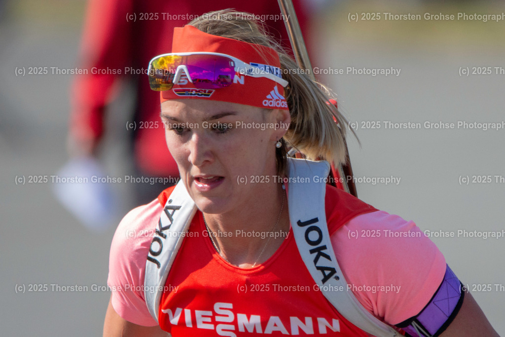 Deutsche Meisterschaften Biathlon 2018 | Deutsche Meisterschaften Biathlon 2018, Massenstart Frauen am 15.09.2018 in der DKB SKI ARENA in Oberhof, (Deutschland)

Bild: Denise Herrmann vom WSC Erzgebirge Oberwiesenthal /BwFb (1) - Realisiert mit Pictrs.com