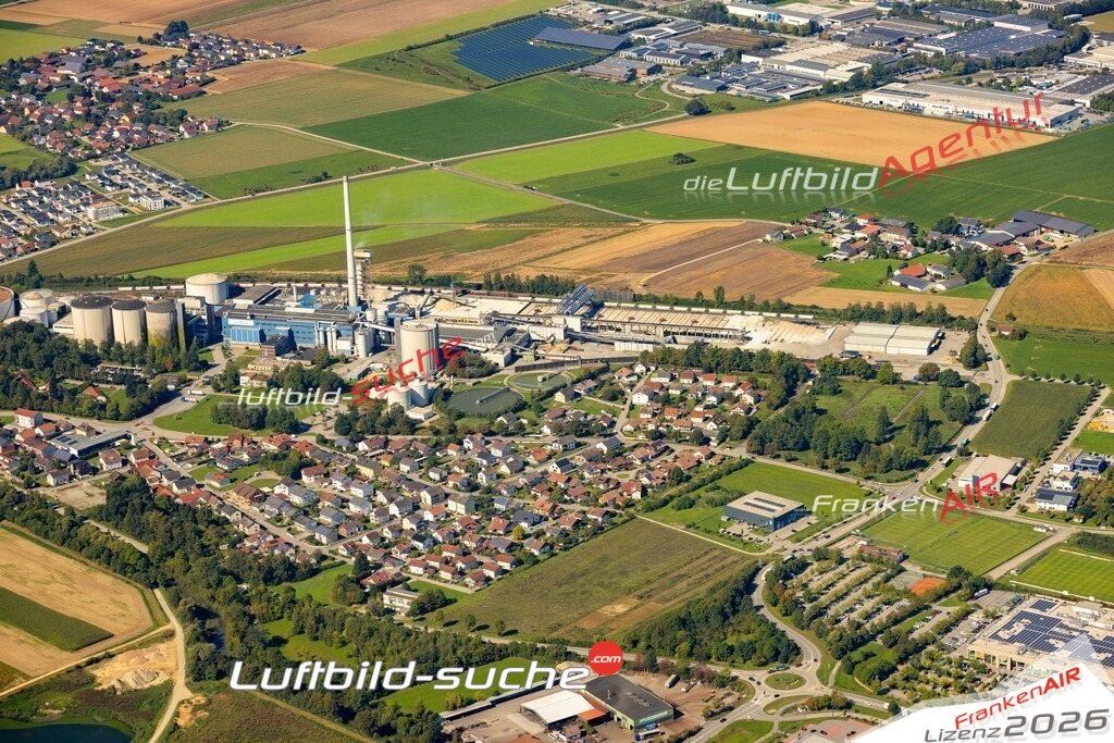 Das Luftbild zeigt : Enzkofen Plattling - Die Luftaufnahme wurde 2023 vom UL-Flugzeug aus erstellt ( keine Drohne ) - Hochauflösende Luftaufnahme - Für grossformatige Ausdrucke geeignet. Die Geschenkidee !Mit Lizenz und Bildrechte bestellbar
