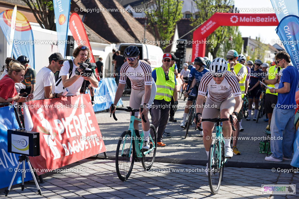 149_VJ__5685 | Neusiedlersee Radmarathon 2026@sportshot_your_pictrs #yourpictures#roadtowm2029 #nrm #neusiedlerseeradmarathon #neusiedlersee #neusiedlerseetourismus #burgenland #mörbisch #nrm26 #burgenlandtourismus #voglundco #poweredbyburgenlandtourismus #radsport #rad #marathon #ucigranfondo #visitburgenland #ucigranfondoworldseries
