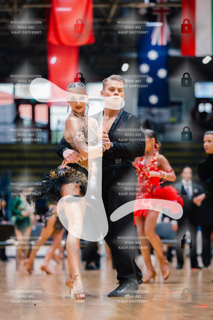 Hessen Tanzt WDSF Open Youth Latin 32nd (28) Nikolas Gretschmann _ Lena Hartig (TSC Saltatio Neustadt im TV 1860 Mußbach)-2025-05-17-1486 | Webshop for digital downloads and prints of dance sport, event & show photographer Julian Link - Realisiert mit Pictrs.com