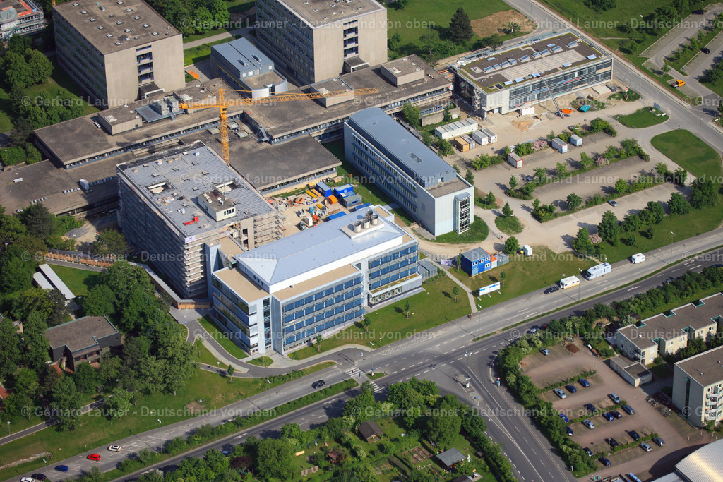 3091810 | Fakultät für Chemie und Pharmazie der Julius-Maximilians-Universität Würzburg - Akademischer FachbereichAm Hubland97074 Würzburg