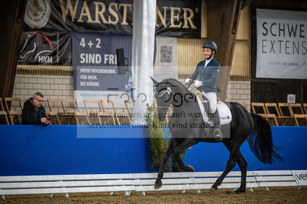 DOS_0945 | Entdecke hochwertige Reitturnierfotos von Foto Oger. Professionell, emotional und authentisch – jetzt Lieblingsmomente im Shop bestellen.Deutschlandweite Turnierfotografie. - Realisiert mit Pictrs.com