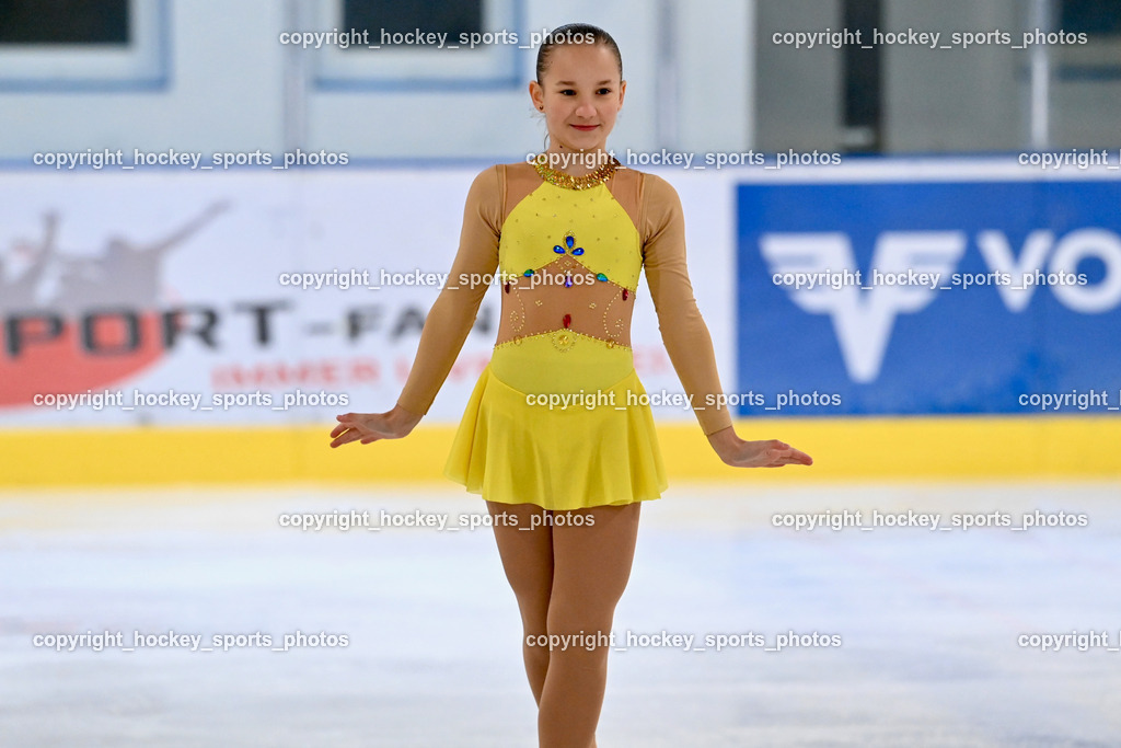 Ossiachersee Pirouette ESC Steindorf 31.3.2024 | Ossiachersee Pirouette ESC Steindorf 31.3.2024, Ossiachersee Pirouette ESC Steindorf am 31.03.2024 in Steindorf (Ossiachersee Halle), Austria, (Photo by Bernd Stefan)