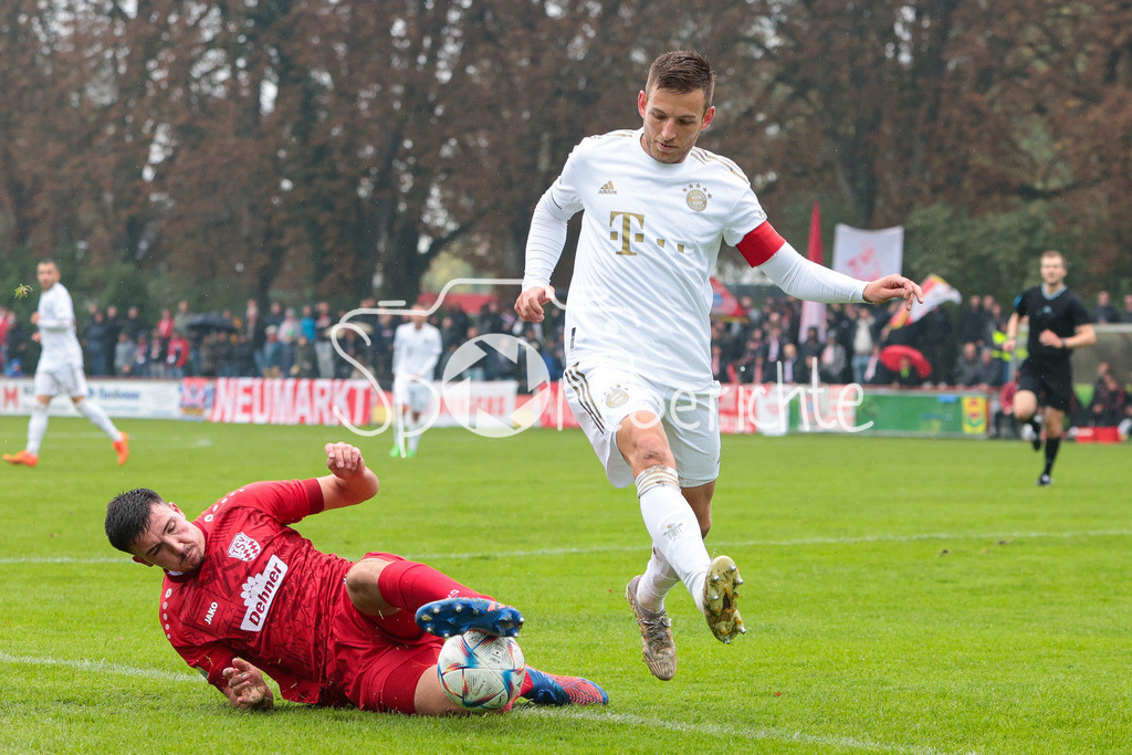 TSV Rain - FC Bayern Amateure | Altin MAXHUNI (TSV #13) im Duell mit Timo Kern (FCB #10)