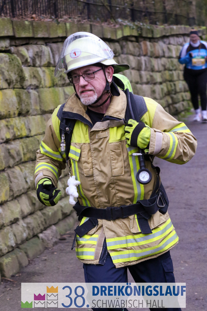 5km Roewisch Wohnbau Cup | 3 Koenigslauf 2024 5km Roewisch Wohnbau Cup - Realisiert mit Pictrs.com