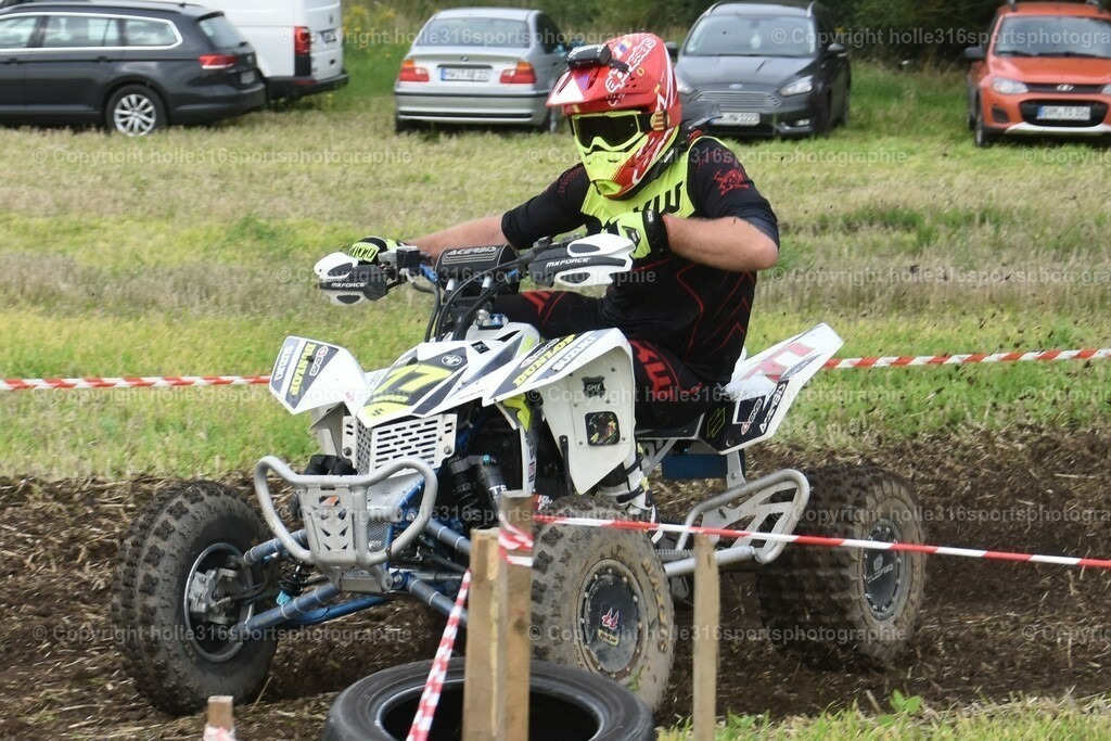 DSC_0112 (2) | Sportfotografie , Motorsport, Motoross, Reitsport, Mointainbike, Enduro,
Landschaft , Outdoor, Eventfotografie, Landschaft, Bilder online bestellen - Realisiert mit Pictrs.com