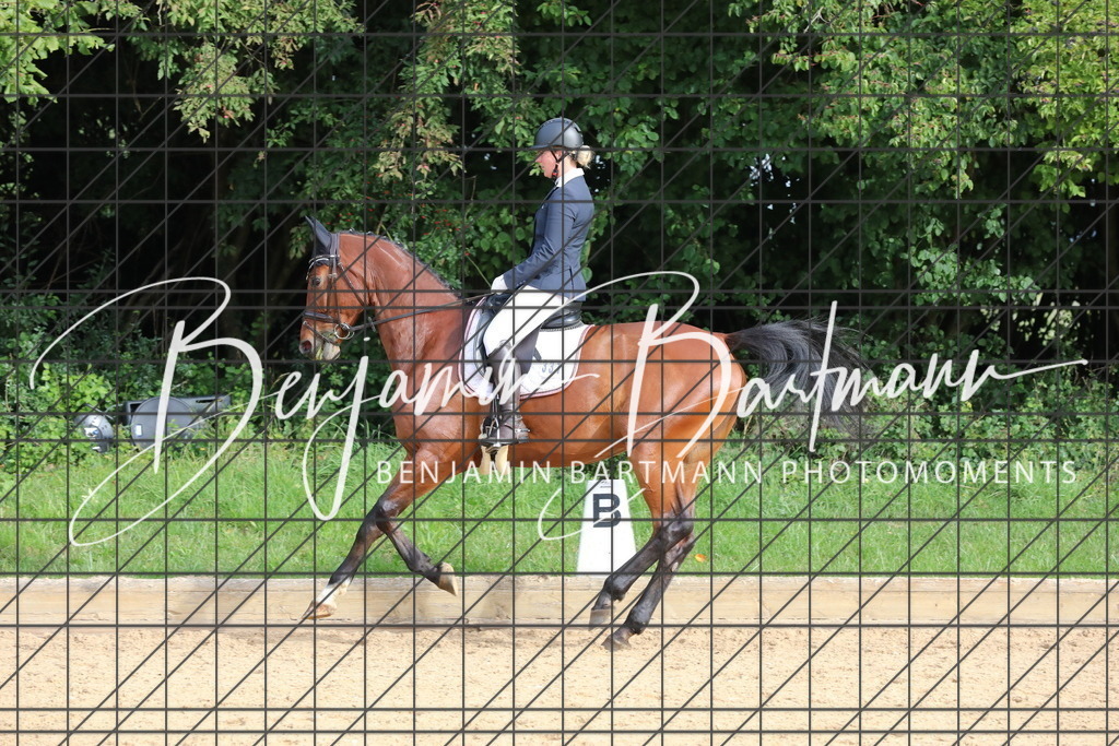 AZ2A1746 | Benjamin Bartmann Photomoments