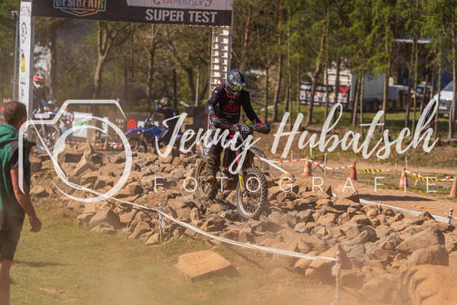 JHF.ECHT.3h.Samstag.29 | jennyhubatsch-endurofotografie