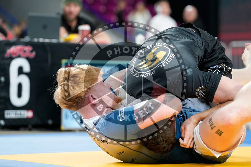 20250518PBB0239 | Athletes compete during the second day of the ADCC Amateur World Championship on May 18, 2025 in Warsaw, Poland. © Chiara Dazi / photoblackbelt