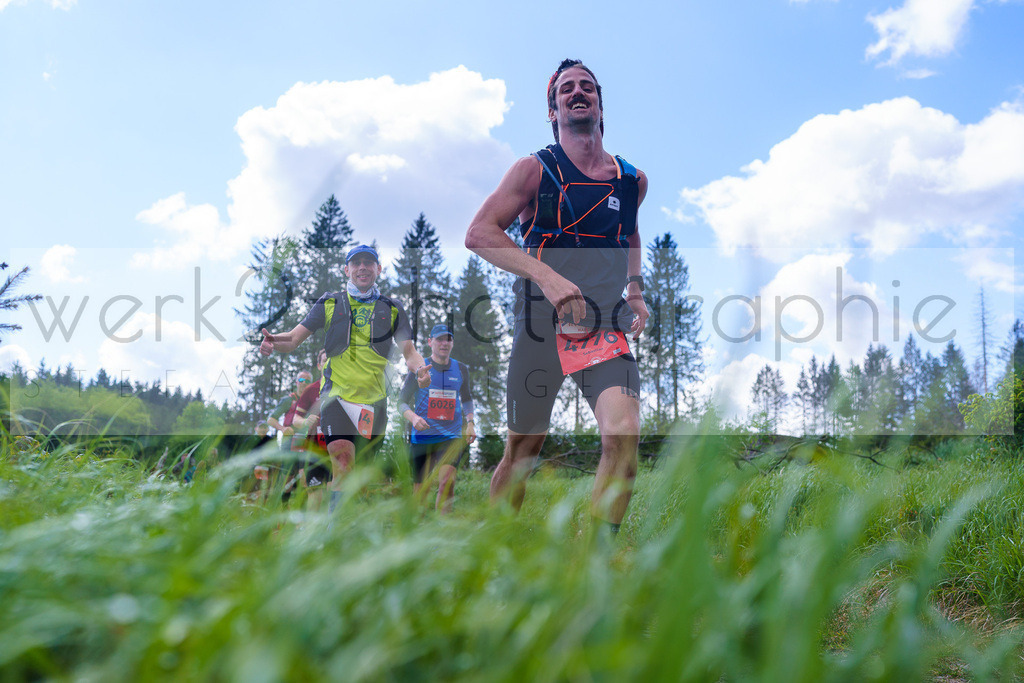 Rennsteiglauf Marathon 2025 | Marathon von Neuhaus/Rwg. nach Schmiedefeld/Rstg. am 17. Mai 2025