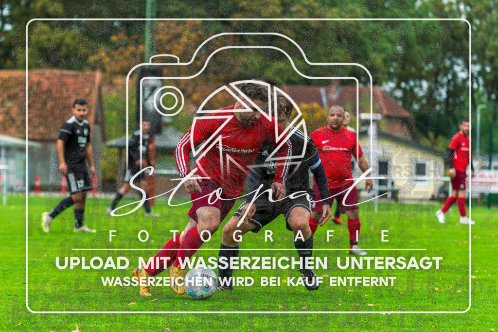 FSFSLEN-1026 | Herren 3. Kreisklasse HK Spiel zwischen FG Fulde-Stellichte 2 und Eintracht Leinetal 4 im Fulder Zentralstadion, Fulde (Simon Paul Stopat) - Realisiert mit Pictrs.com