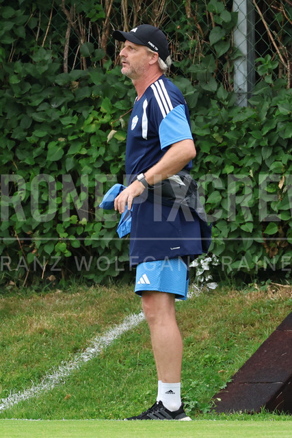 Friendly Match: SC Weiz vs TSV Hartberg in Weiz | Weiz, AUSTRIA, 01.JUL.26 - SOCCER - ADMIRAL Bundesliga, SC Weiz vs TSV Hartberg, test match. The image shows headcoach Markus Schopp (Hartberg).
