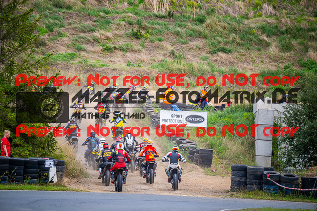 MaZZes_FotoMatrix_230812_5617 | UE40