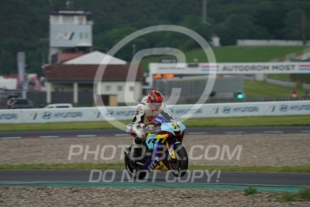 2024_05_25_PBK_27114 | Sportfotografie; SlowMotion; Video; Rennstrecke; Hafeneger; Speer; Racing; RSE; BMW; CBO; Trackday; Motorsportarena; Hockenheimring; Brno; Most; Barcelona; Valencia