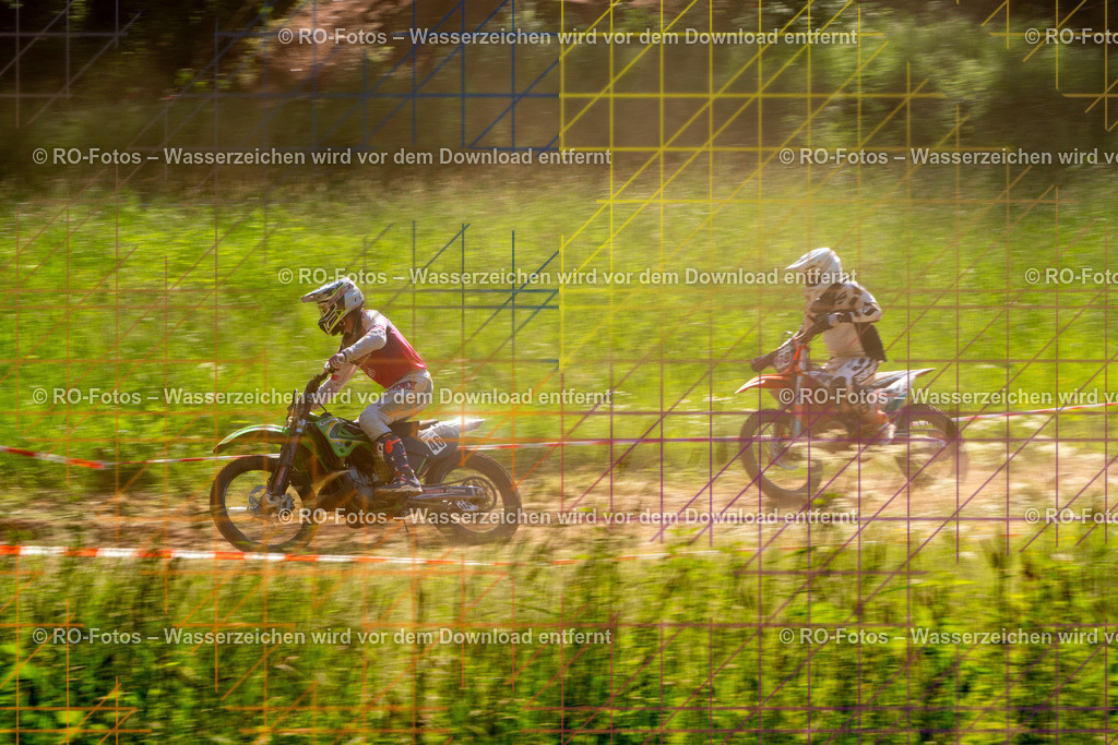 Wolfshausen 3 Lauf -1097 | Sportfotografie von RO-Fotos: Motorsport, Motocross, Enduro, Laufveranstaltungen und Triathlon. Professionelle Fotos von Sportlern und Events. - Realisiert mit Pictrs.com