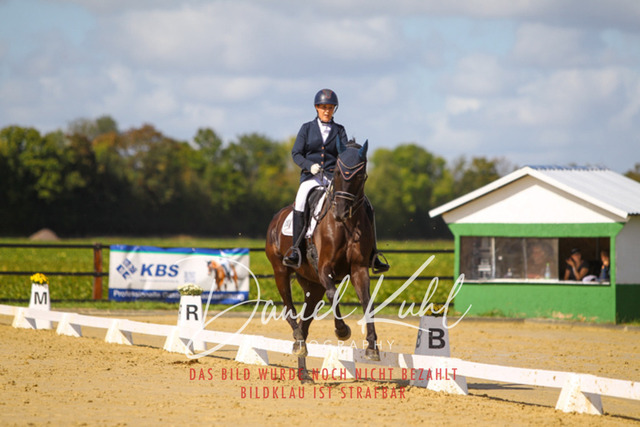 DKP45320 | Turniersportfotografie; Pferdefotografie; Dressurfotografie