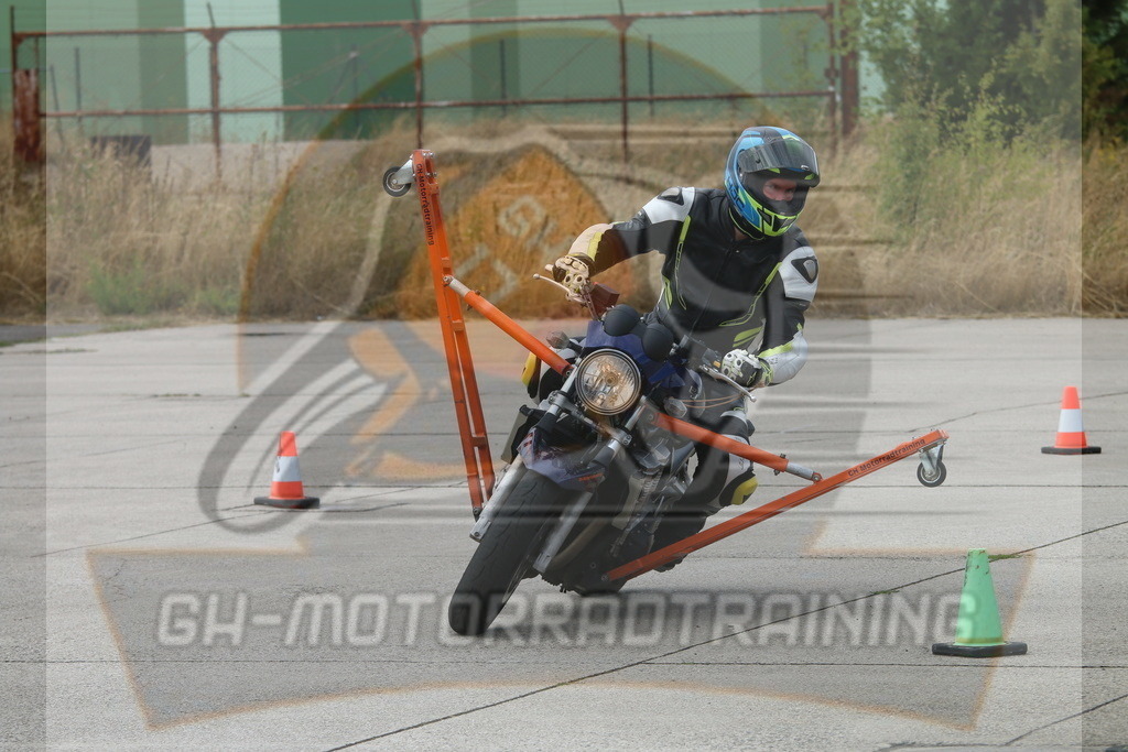IMG_3508 | gh-motorradtraining-foto.de - Realisiert mit Pictrs.com