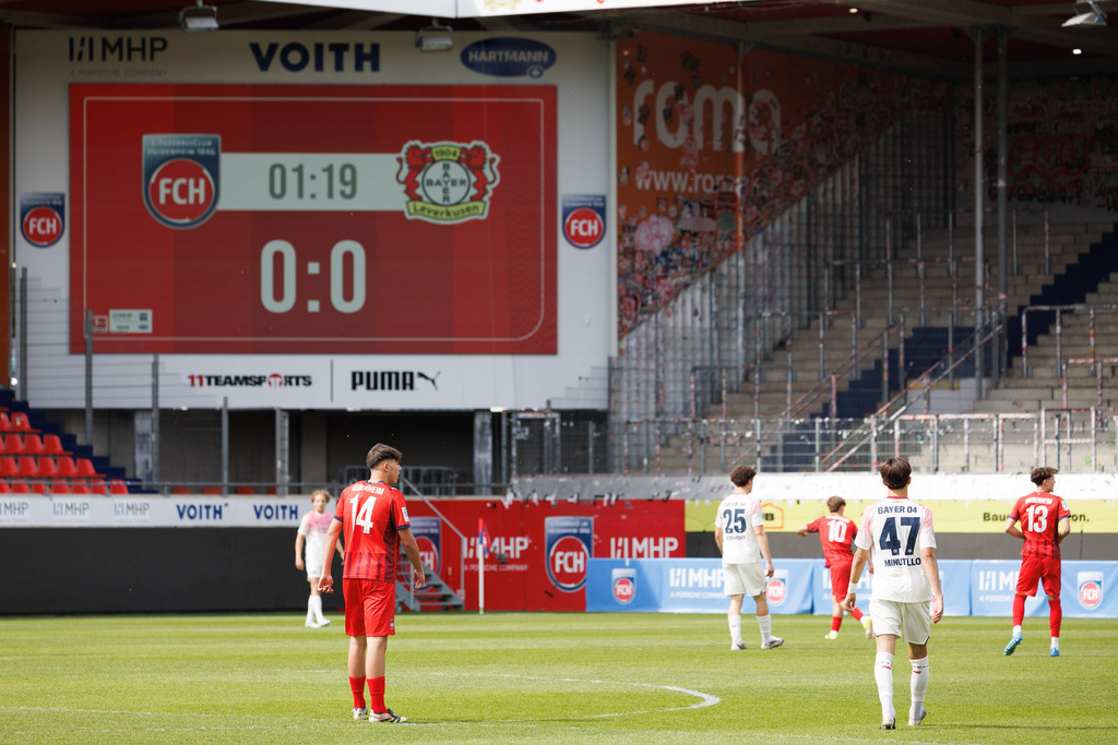 20260503-U19_FCH-LEV_024 | 1.FC Heidenheim 1846 vs. Bayer 04 Leverkusen, Fußball, U19, A-Junioren, NWL, U19-DFB-Nachwuchsliga, 2025/2026, Achtelfinale, 03.05.2026 in Heidenheim, Voith Arena(Foto: Michael Bulling) - Realisiert mit Pictrs.com