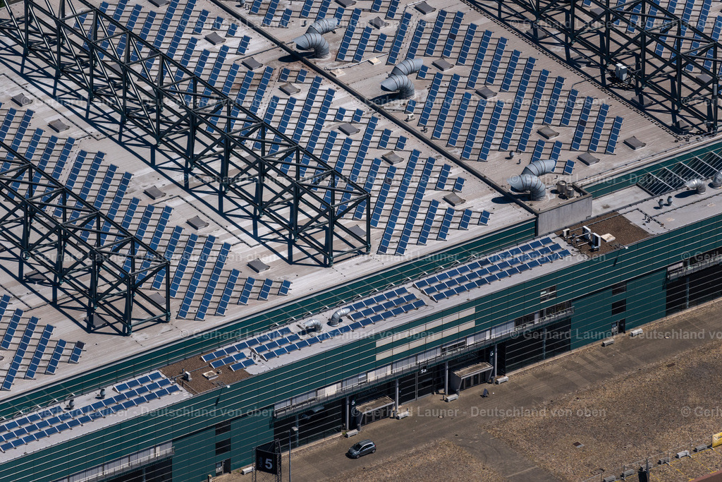 4029214 | BREMEN 01.06.2020 Ausstellungsgelände und Messehallen der  Messe Bremen und der  ÖVB-Arena an der Findorffstraße in Bremen. // Exhibition grounds and exhibition halls of the  Messe Bremen und der  OeVB-Arena an der Findorffstrasse in Bremen in Germany. Foto: Gerhard Launer