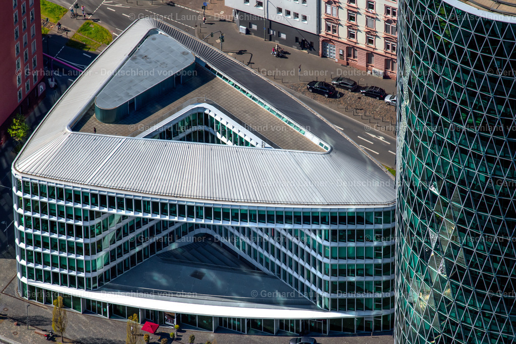 4020847 | modernes Bürogebäude am Westhafen, Frankfurt am Main