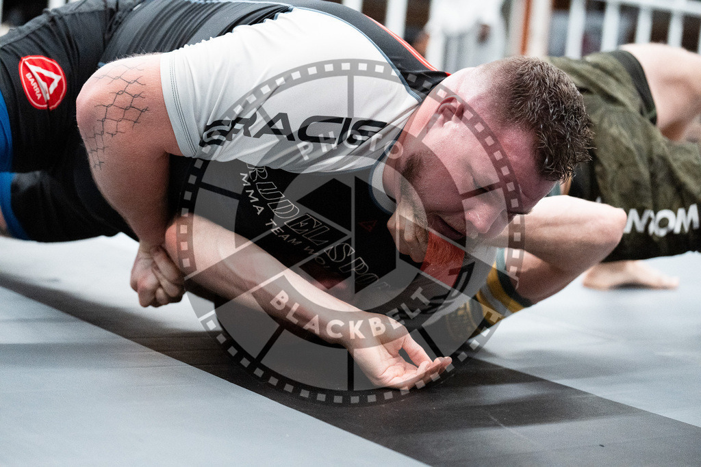 20251129PBB9108 | Fighters compete during the luta livre competition ILLCS XI winter edition on November 29, 2025 in Hannover, Germany.