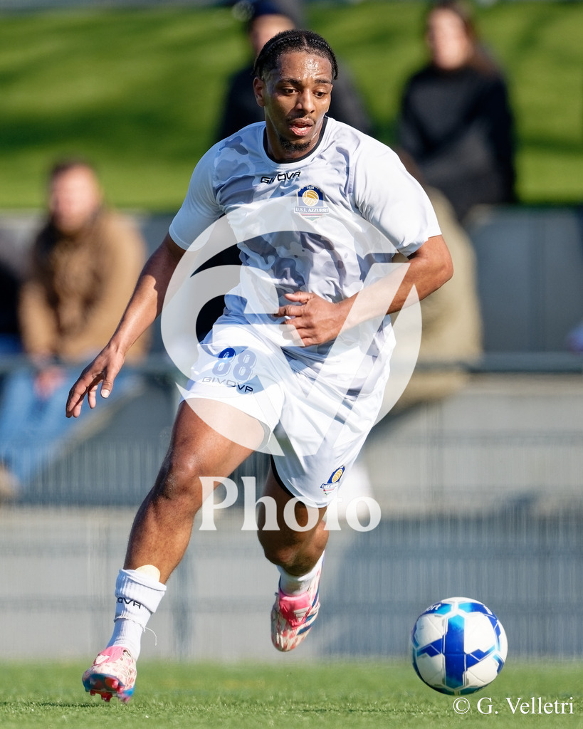 2ème ligue - USI Azzurri v FC Kosova | during the 2ème ligue game between USI Azzurri and FC Kosova at Stade des Libellules in Geneva, Switzerland
