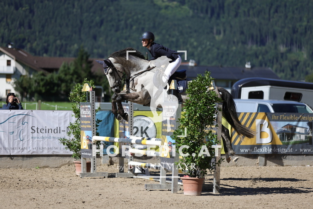 0P6A5161 | Willkommen bei Brunnmayr - Design & Fotografie – Ihrem Spezialisten für Reitturniere und Pferdeveranstaltungen in Oberösterreich, Salzburg und Bayern! Seit über 17 Jahren sind wir leidenschaftlich dabei.