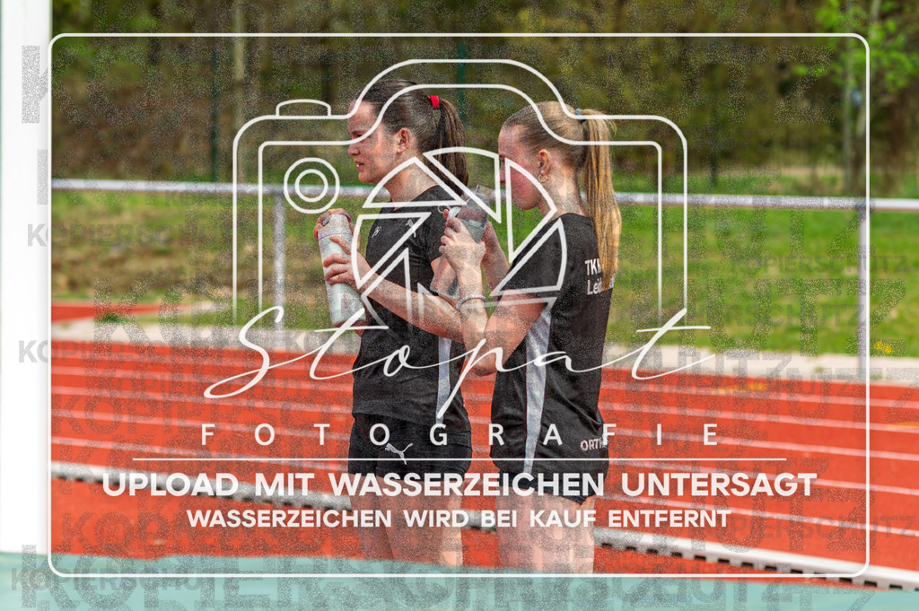 KMHK-1060 | Kreismeisterschaften Leichtathletik-Wurf Heidekreis 2026 im Boehmewaldstadion, Soltau (Simon Paul Stopat) - Realisiert mit Pictrs.com
