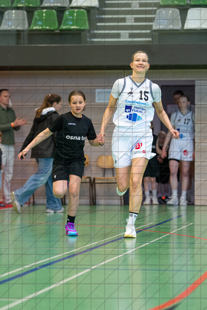 2. DBBL Nord 25/26 | PlayOff 1/4-Finale Spiel 1 | BBC Osnabrück vs. USC Bascats Heidelberg | 19.04.26: 2. DBBL Nord 25/26 | PlayOff 1/4-Finale Spiel 1 | BBC Osnabrück vs. USC Bascats Heidelberg / Osnabrück / Deutschland  //   CREDIT:www.bullenfotos.de, Martin König, Hörner Weg 40, D-49078 Osnabrück, +4917663732967 // Nutzung und Weitergabe nur zu den vereinbarten Zwecken. Presseanfragen an Ersteller. Alle Rechte beim Ersteller. Honorierung nach MFM. - Realisiert mit Pictrs.com