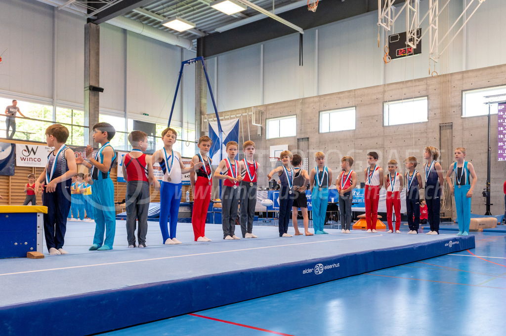 104. Zürcher Kunstturnertage Neftenbach - 15. May 2022 | 104. Zürcher Kunstturnertage Neftenbach
Turnhalle Ebni, Neftenbach
Einführungsprogramm (EP)
Bild: Sportfotografie Markus Aeschimann | www.markus-aeschimann.ch - Realisiert mit Pictrs.com