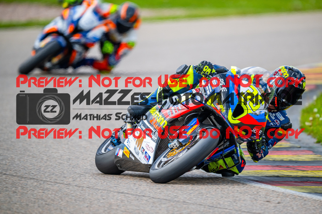 MaZZes_FotoMatrix_240505_6007705_2032 | STK1000