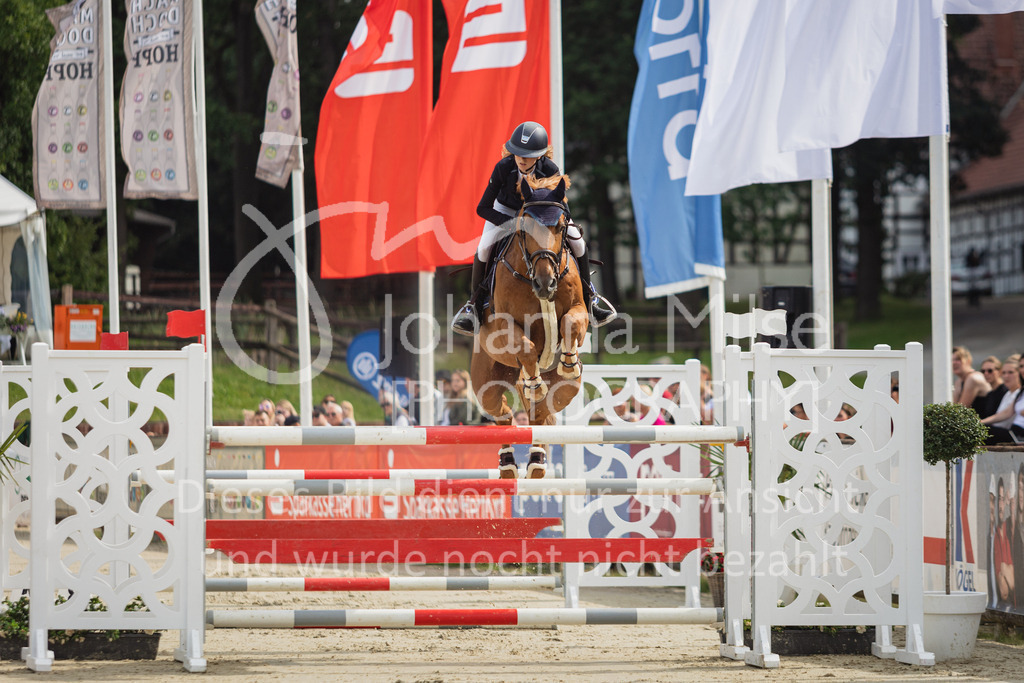 230729_BHO_S1-Spr-806 | Deine schönsten Turniermomente als professionelle Fotos! Entdecke hochwertige Pferdesport-Fotografie im Online-Shop. Jetzt Fotos finden & bestellen!