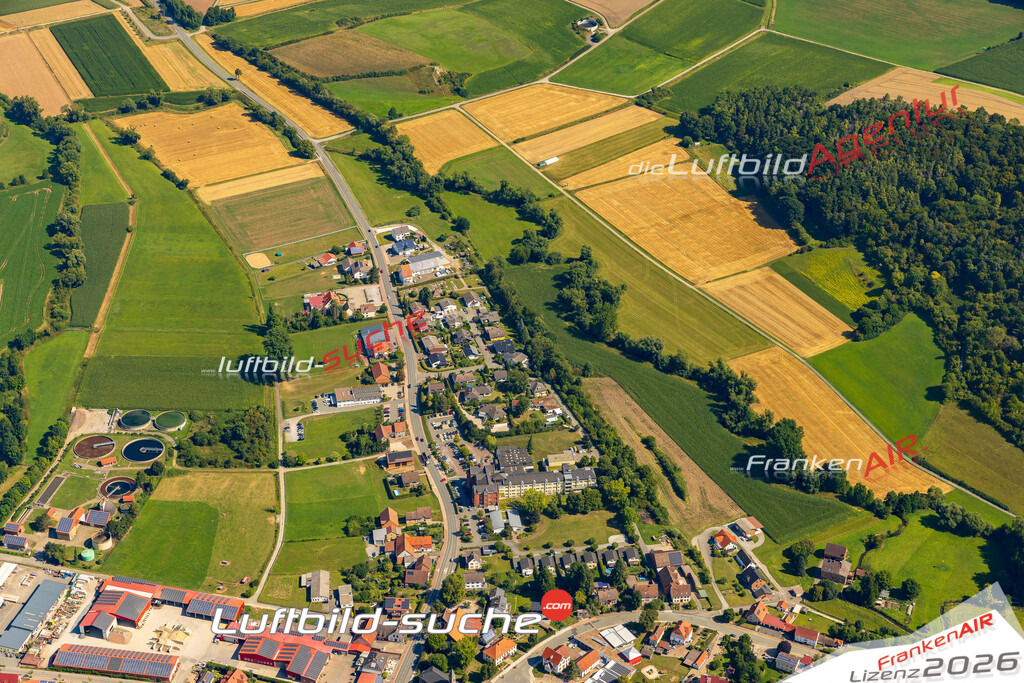 Luftbild der Stadt Volkmarsen - Die Luftaufnahme wurde 2025 vom UL-Flugzeug heraus erstellt ( keine Drohne ) - Hochauflösende Luftaufnahme - für professionelle Ausdrucke geeignet. Die Geschenkidee !Hier alle&nbsp;Infos zur Lizenzierung der LuftaufnahmeWir fliegen auch dieses Jahr wieder in Ihre Region um Luftbilder zu erstellen.- Luftbild anfragen