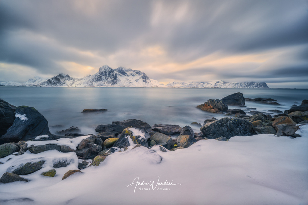 Am eisigen Strand (Langzeitbelichtung) | Andre Wandrei - Nature Artworx - Realisiert mit Pictrs.com