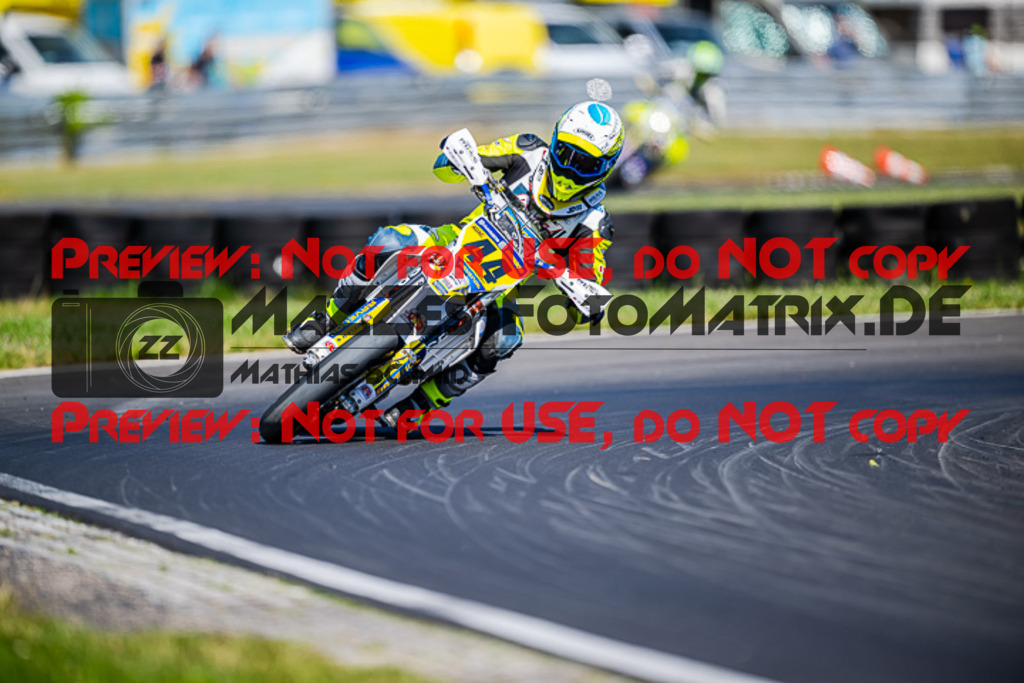 MaZZes_FotoMatrix_220702_211 | S1