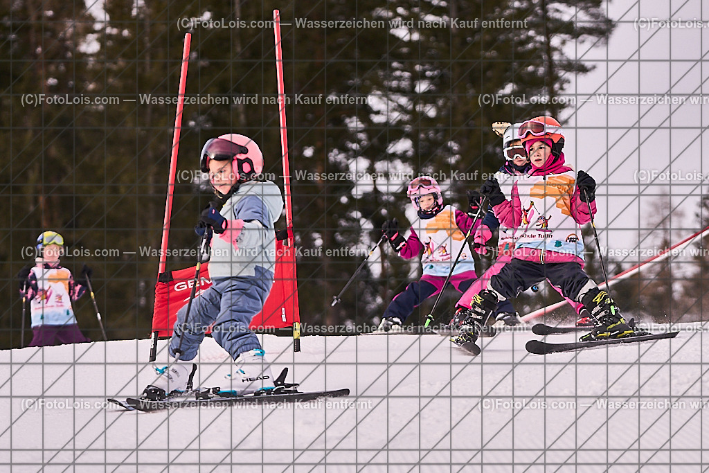 _ALP8927_Neujahrs-Skikurs | Ski- und Snowboardschule Haginger beim NEUJAHRS-Skikurs 2026, Kursabschlussrennen am Mo 5. Jänner 2026.