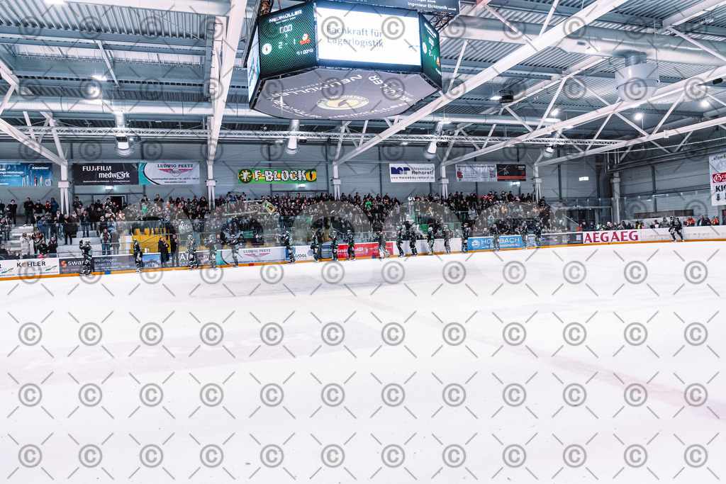 Alligators_vs_Memmingen_05_12_2025-219 | Höchstadt Alligators Fotogalerie: Eishockey-Action aus Franken. Professionelle Spielfotos, Portraits & Stadionbilder zum Download. Jetzt entdecken! - Realisiert mit Pictrs.com