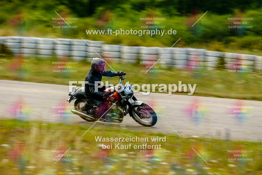 Chambley Juli-0096 | Hier findet Ihr Bilder von Touristenfahrten auf der Nürburgring Nordschleife oder von anderen Veranstaltungen die ich besucht habe. Viel Spass beim Durch Schauen 