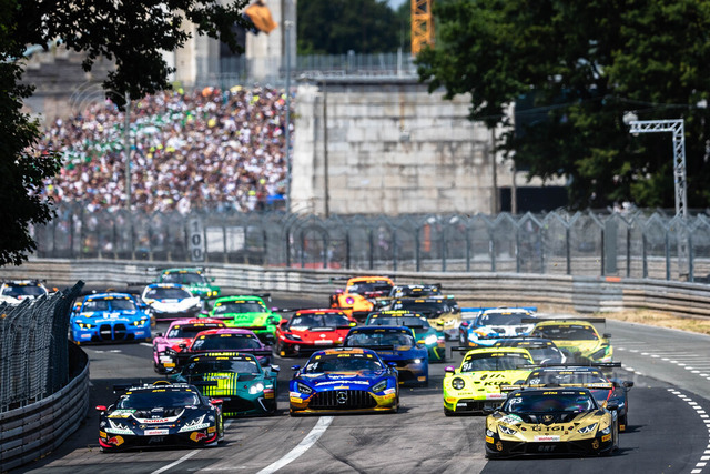 DTM425_070513330820523LS_LS | DTM, 7. + 8. Rennen Norisring 2025 - Foto: Gruppe C Photography; #63 Lamborghini Huracán GT3 EVO 2, TGI Team Lamborghini by GRT: Jordan Pepper; #2 Lamborghini Huracán GT3 EVO 2, ABT Sportsline: Nicki Thiim - Realisiert mit Pictrs.com