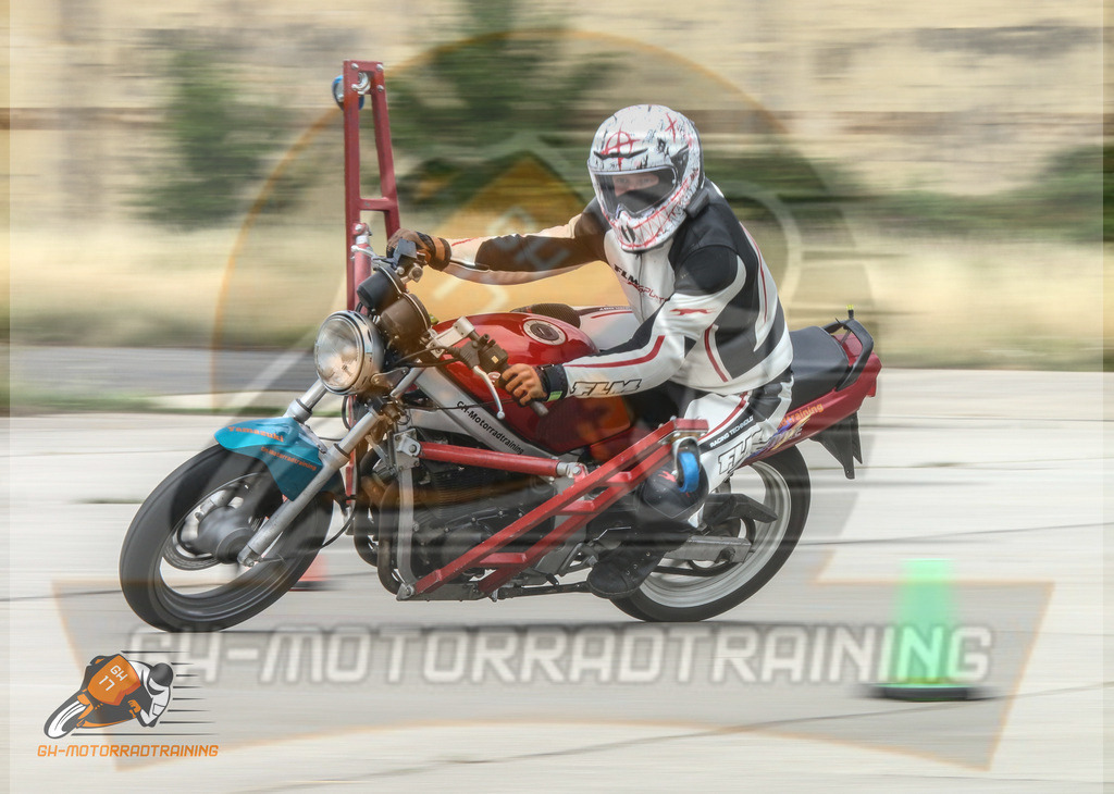 IMG_1758 | gh-motorradtraining-foto.de - Realisiert mit Pictrs.com