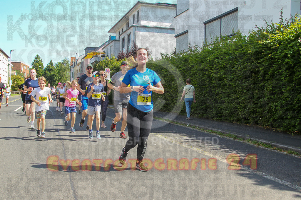 250621_1048_EV4_4292 | Sportfotografie im Rhein-Sieg Kreis, Köln, Bonn, NRW, Rheinland Pfalz, Hessen, etc. Unser Tätigkeitsfeld umfasst den Laufsport vom Volkslauf über den Marathon, Duathlon, Triathon bis zum Ultralauf wie Kölnpfad Ultra oder Schindertrail.