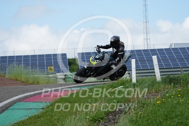 2024_05_13_PBK_15333 | Sportfotografie; SlowMotion; Video; Rennstrecke; Hafeneger; Speer; Racing; RSE; BMW; CBO; Trackday; Motorsportarena; Hockenheimring; Brno; Most; Barcelona; Valencia